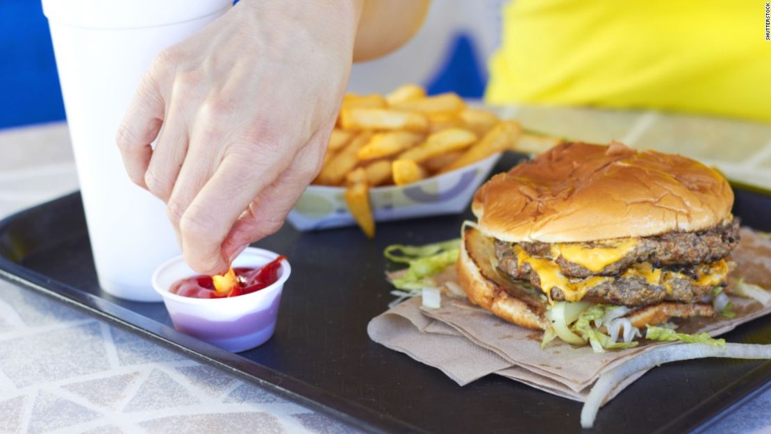 Los Peores Errores al Intentar Comer Comida Rápida "Saludable"